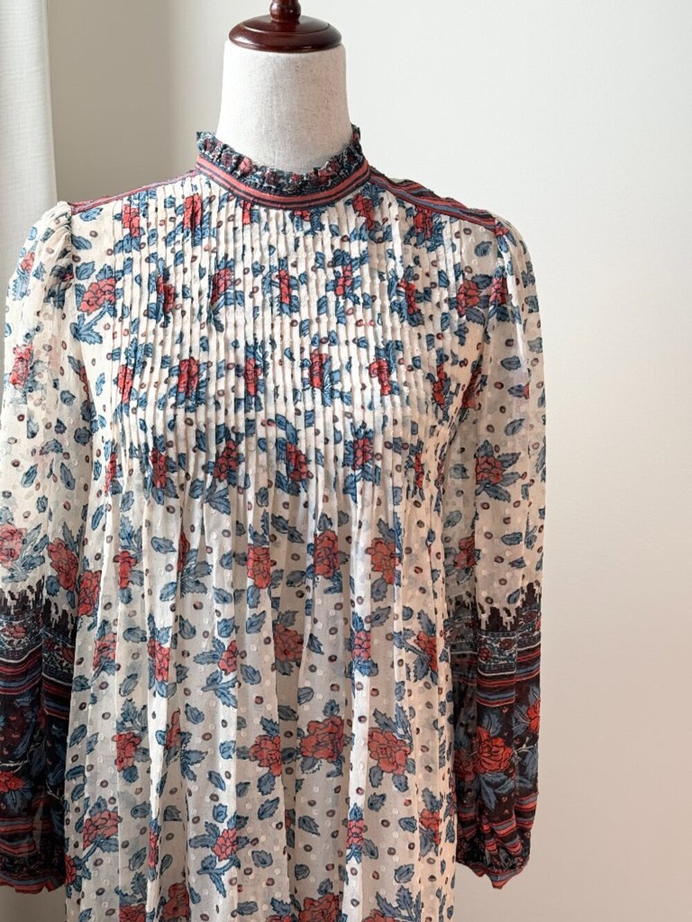Ulla Johnson Silk Floral Pleated Boho Midi Dress Size 0 Long Sleeve - Picture 3 of 7